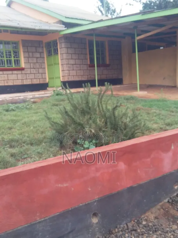 2bdrm House in Muthatari, Mbeti North for rent