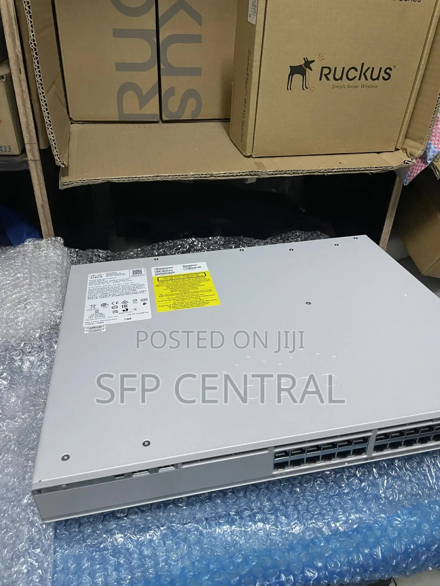 Cisco C9200-24p-E 24 Port Poe+ Switch