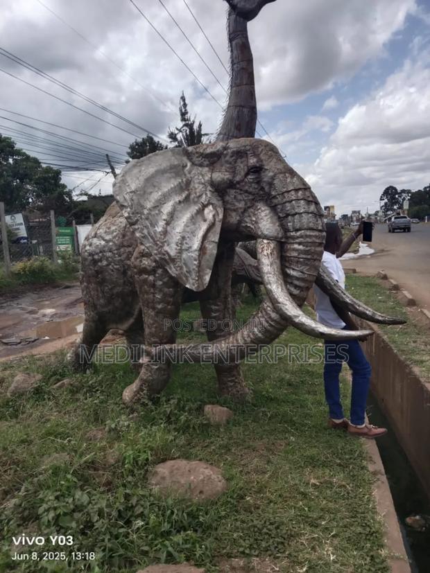 Metallic Elephant Sculptures for Even Hire Per Day - main view