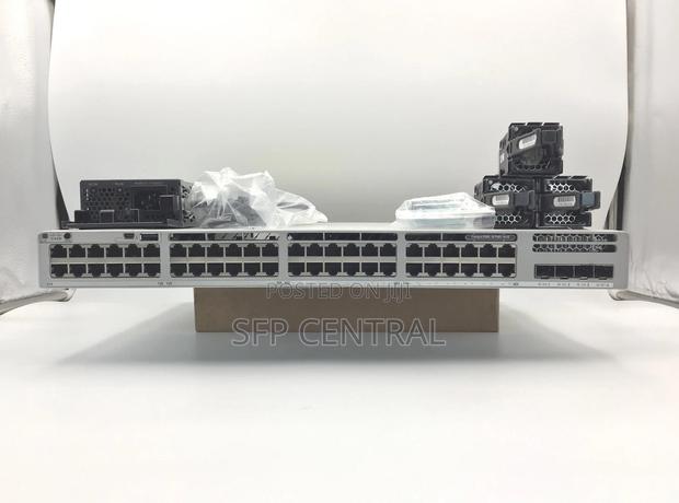 Cisco C9300l-48p-4g-E Catalyst 48-Port Poe Network Switch