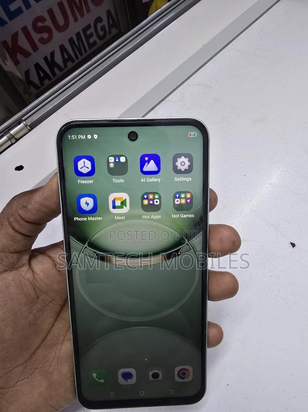 Tecno Spark 30C 128 GB Silver - thumbnail 5