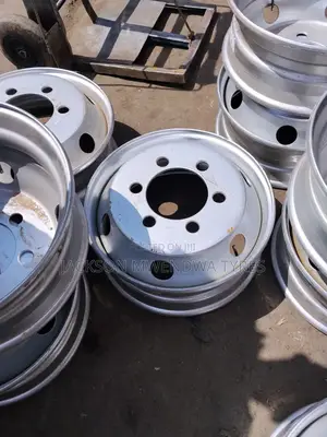 Rims Size 19.5 for Isuzu Trucks