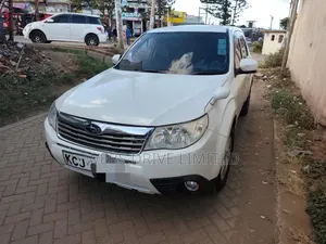 Subaru Forester 2010 White
