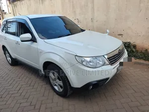Subaru Forester 2010 White