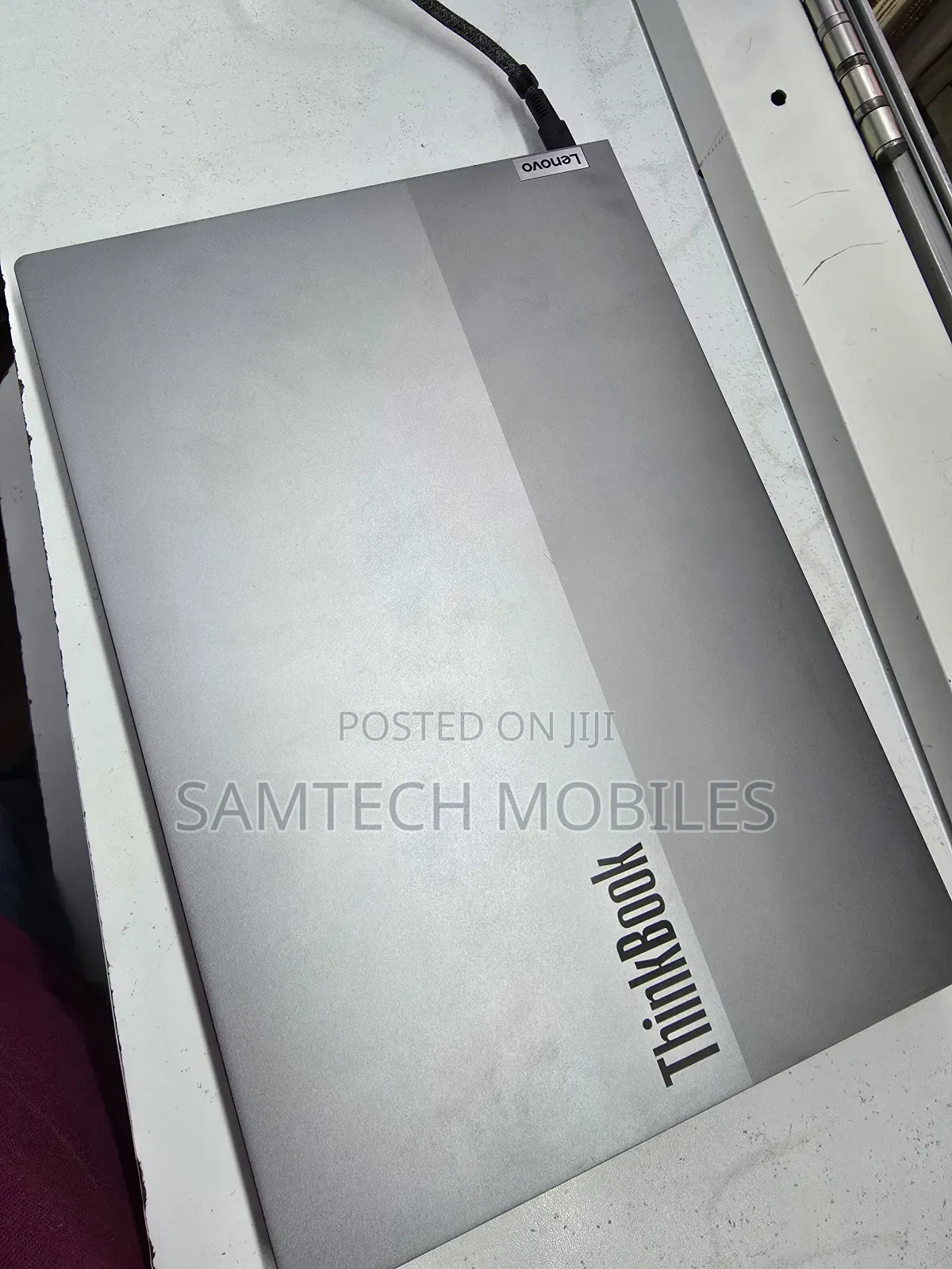 Laptop Lenovo Thinkbook 14 16GB Intel Core Ultra 5 HDD+SSD 500GB