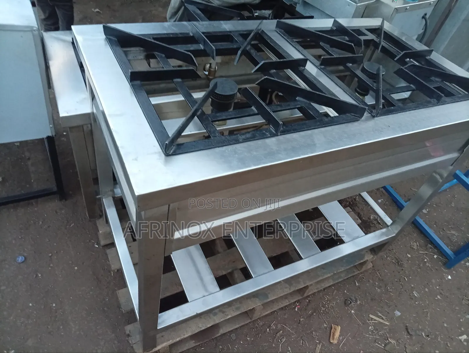 Professional 2-Burner Gas Cooker
Heavy-Duty Frame, High Heat Output