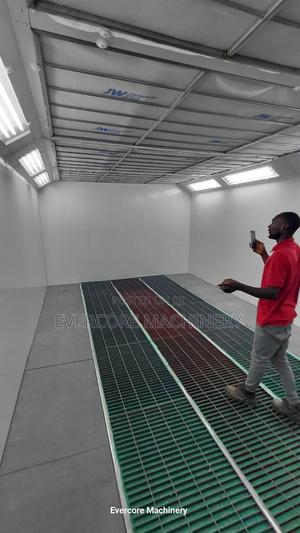 Commercial Diesel Powered Spray Boothe Machine for Autoworks. - thumbnail 2