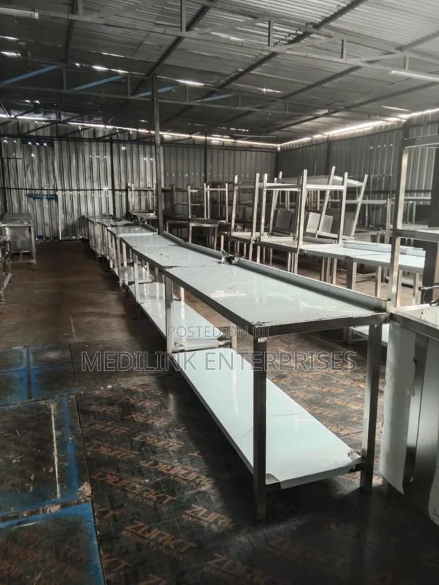 Ready Made Commercial Kitchen Working Tables