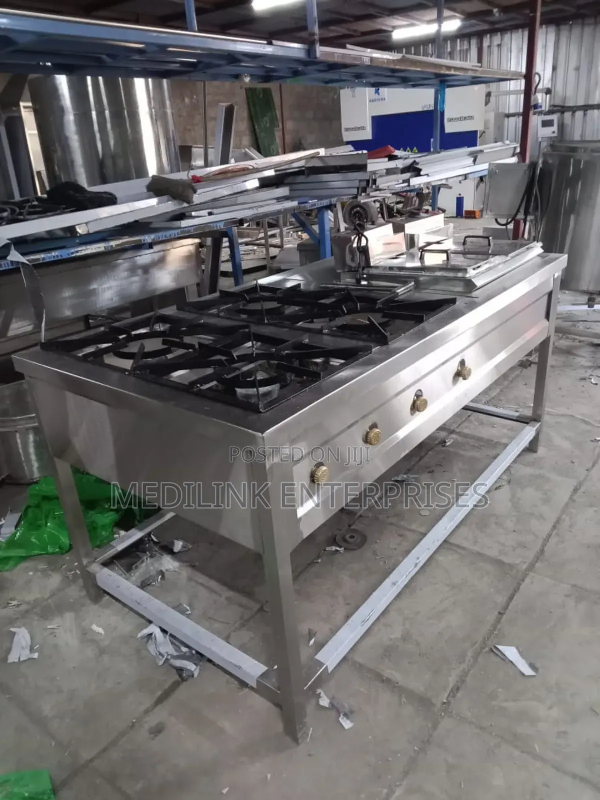 Stainless Steel Commercial Cooking Rage 4-Burner and Double Fryer)