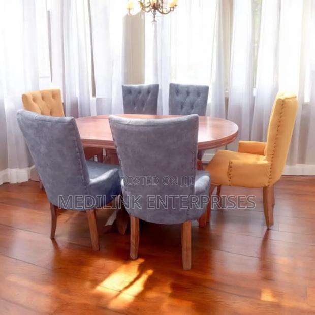 Oval Solid Mixed Fabric 6-Seater Dinner Table Set