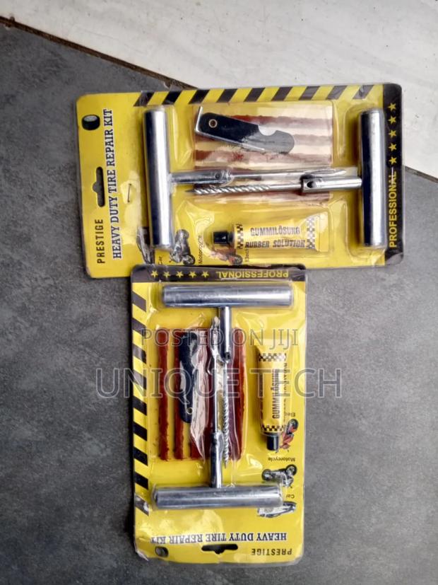 Professional Heavy Duty Tyre Plugging Kit - main view