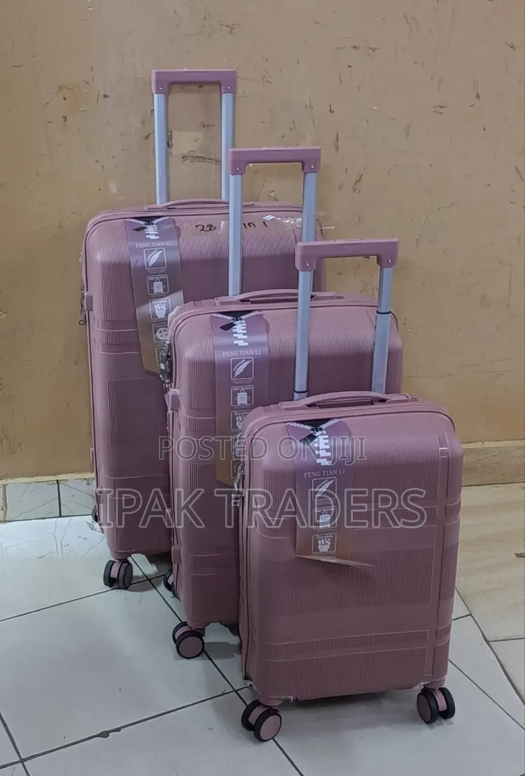 *3 in 1 Unbreakable Pp Suitcase*