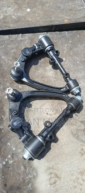 Lower and Upper Arm Matatu 7l Available