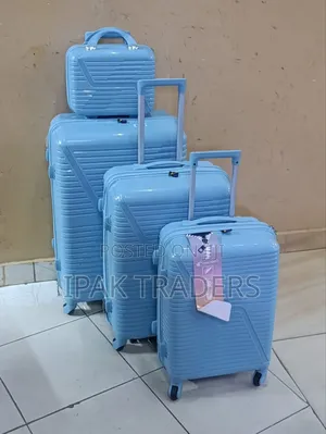 *4 in 1 Luxurious Unbreakable Suitcase*
 *Size 3*