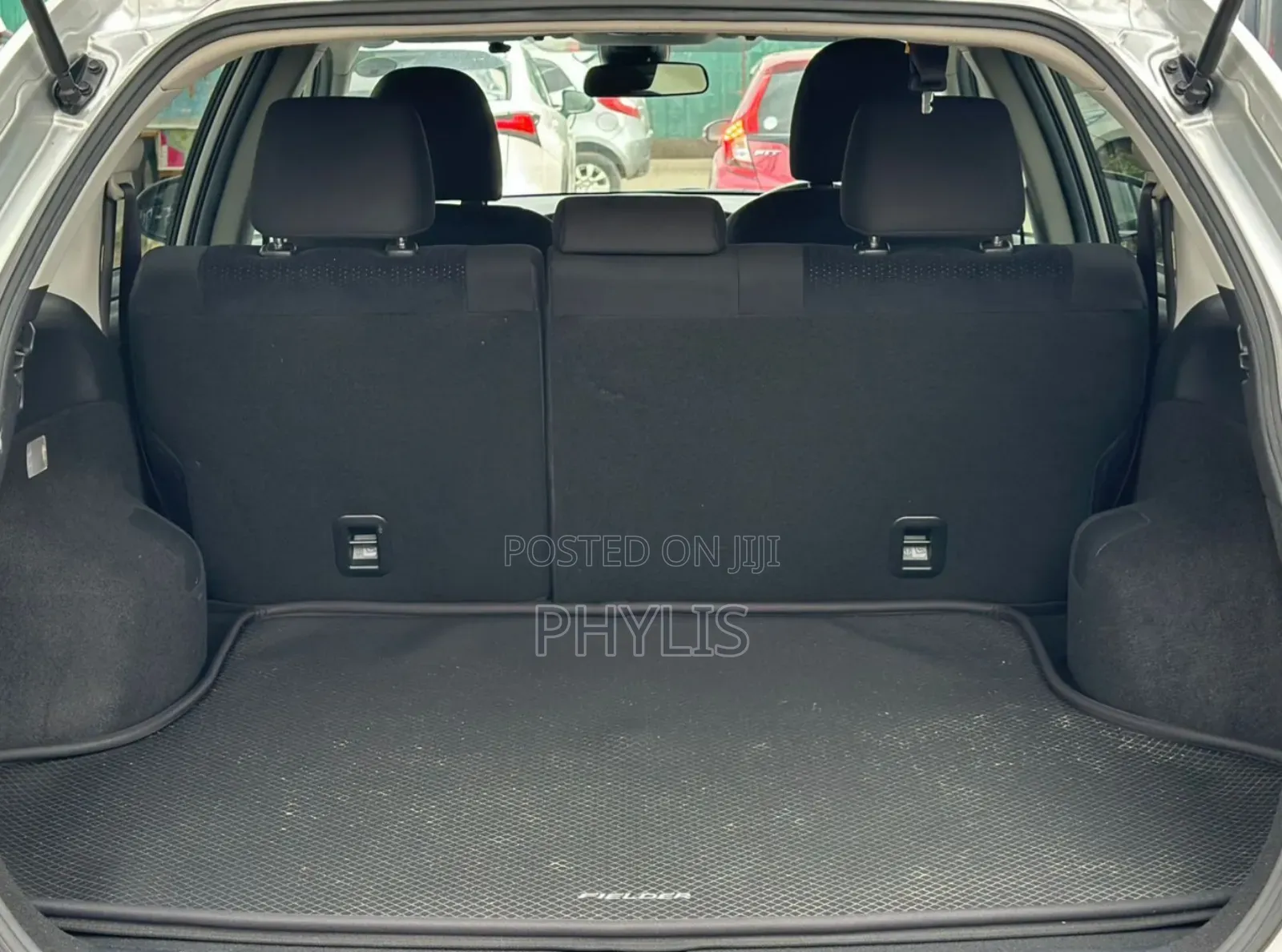 Toyota Corolla Fielder 1.5 Hybrid FWD 2018 Silver