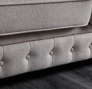 Home Sofa; Elegant 3-Seater Chesterfield Sofa With Solid Wood Legs