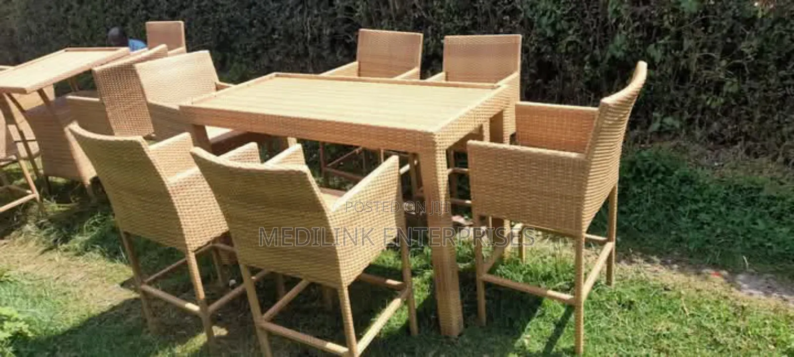 High End 6-Seater Comfort Set