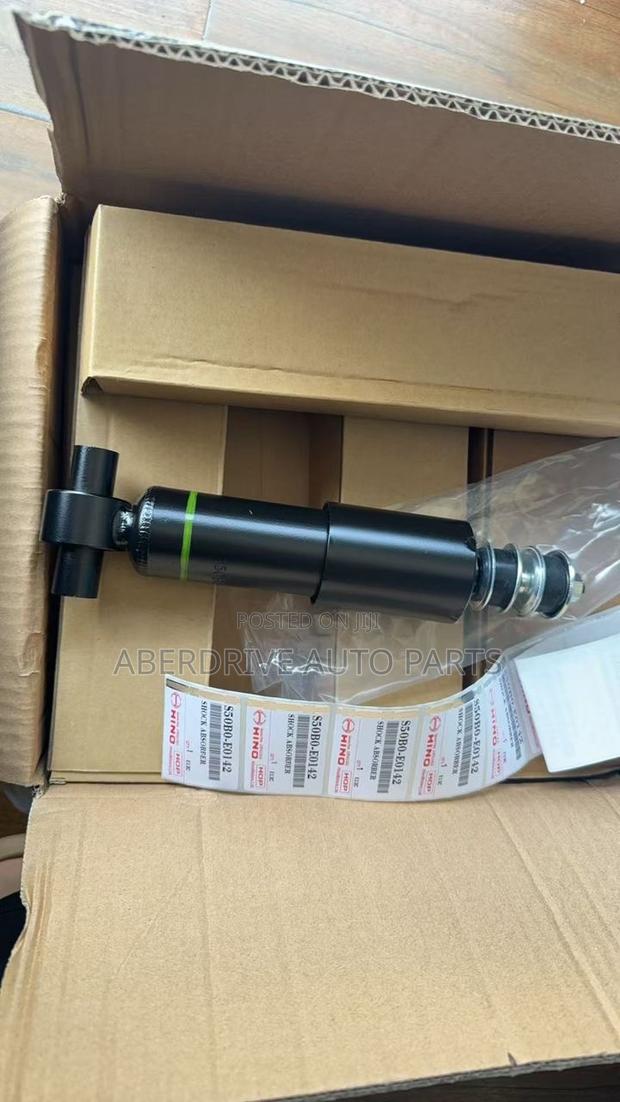 Cabin Shock Bracket Hino 700 - main view