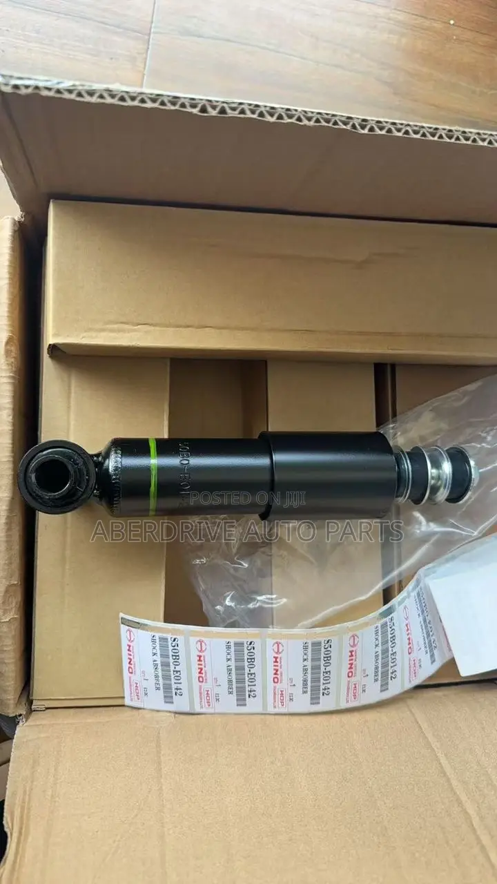 Cabin Shock Bracket Hino 700