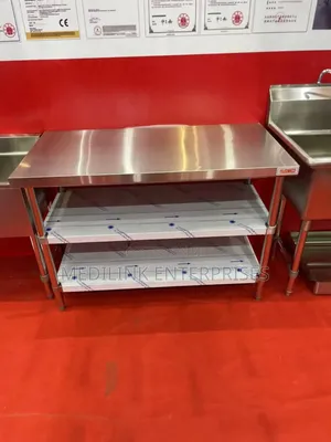 Standard Length Working Tables With Undershelves