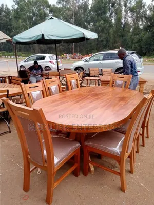 8-Seater Solid Oval Dinning Table Set (Mahogany Vanish)