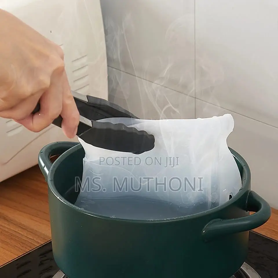 Reusable Silicone Dough Kneading Bag.