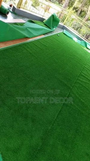 20mm Eco Friendly Bar And Restaurant Rooftop Artificial Grass Carpet