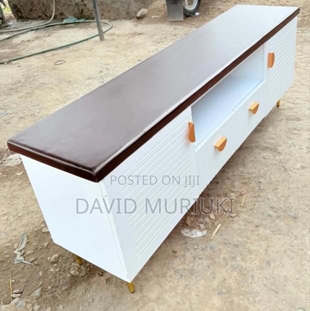 Modern 5.5fts Executive Tv Stand