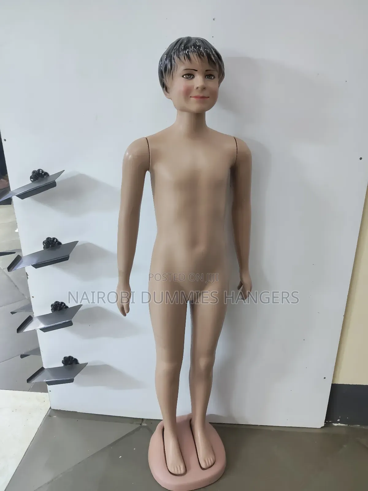 Uniform Selling Dummies