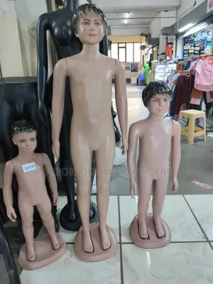 Uniform Selling Dummies