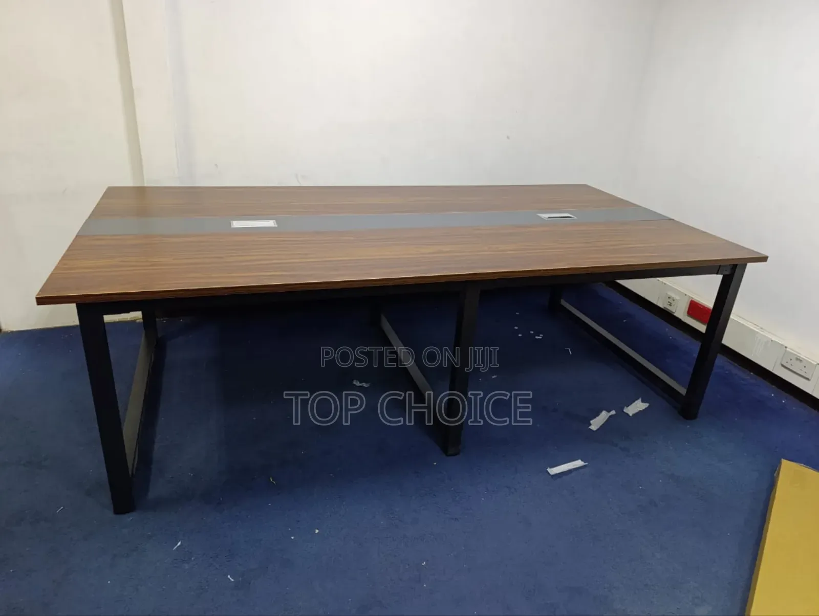 Meeting / Conference Table