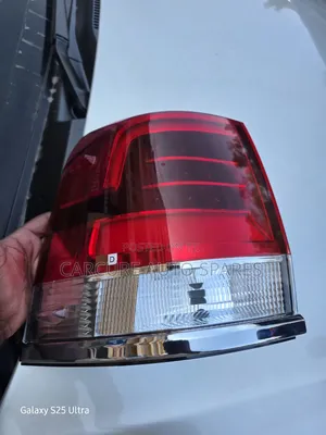 Land Cruiser V8 200 Series Tail Back Light