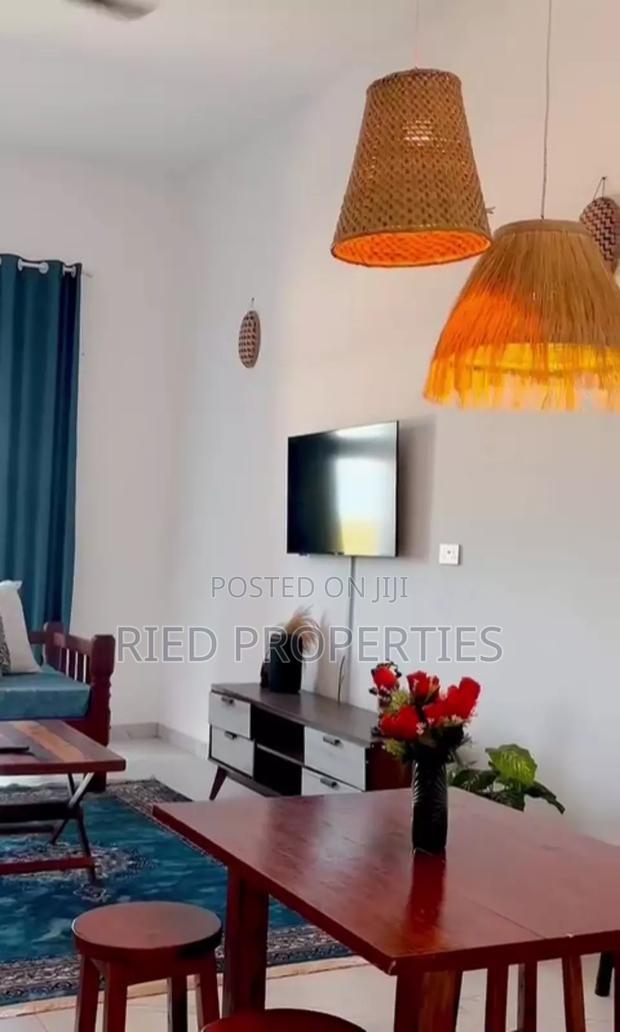 2br Close To The Beach For Shortterm Lease