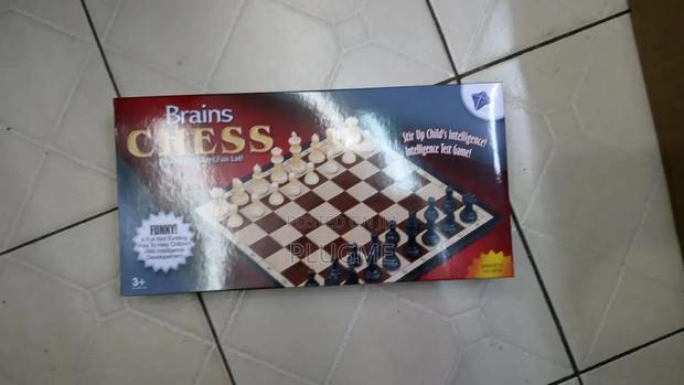 Brain Chess Board Game - main view