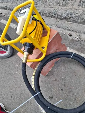 Powerful Kmax Italy Electric Vibrator Machine