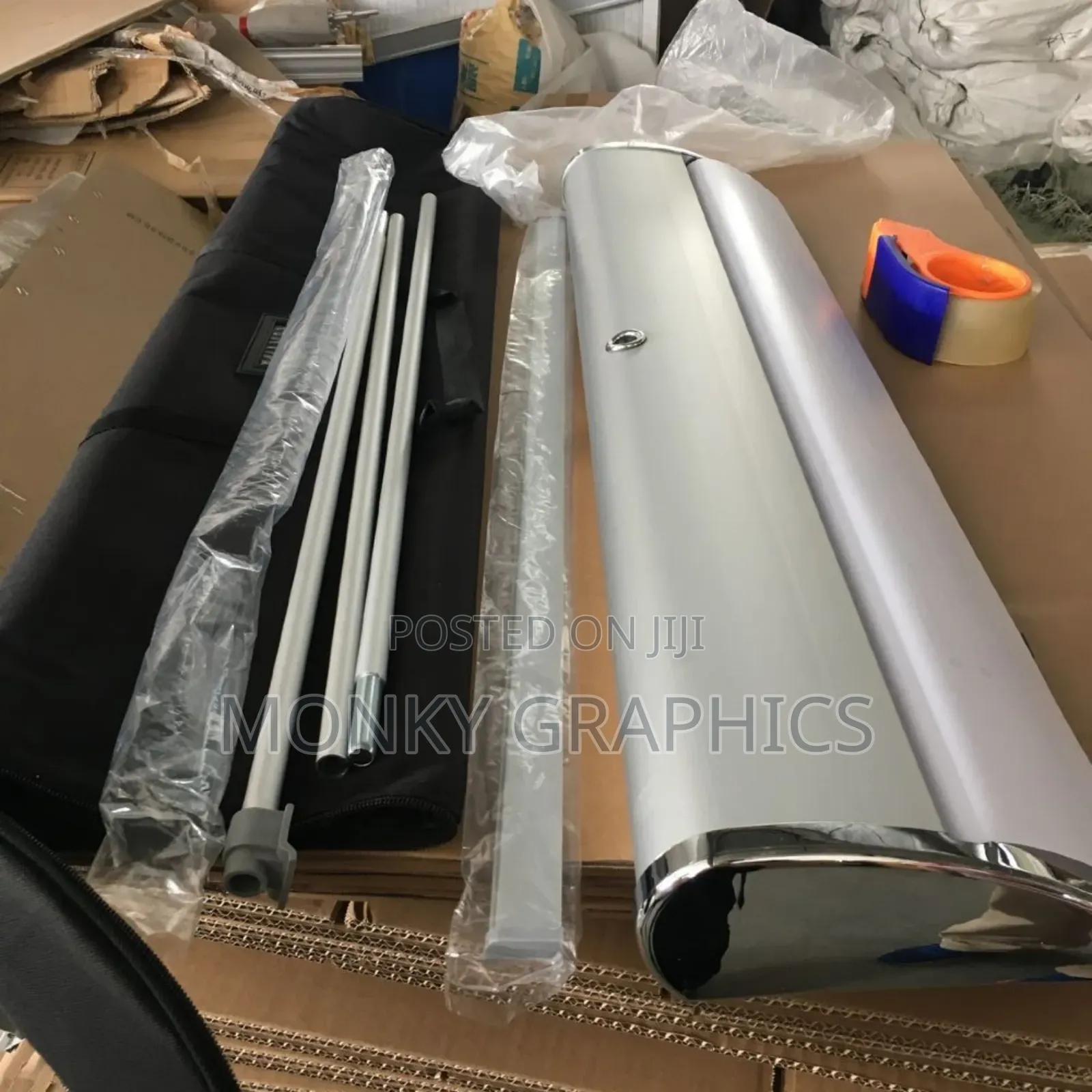 Broadbase Rollup Banner Stands