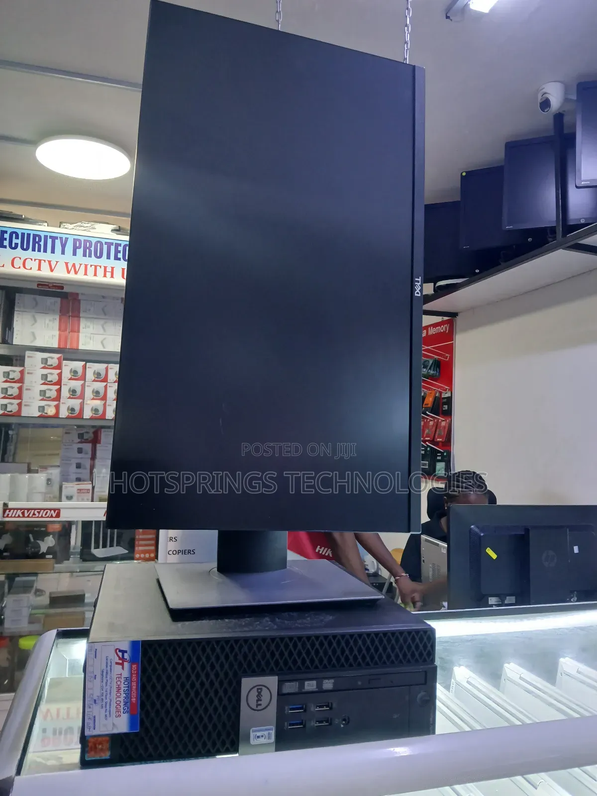 Desktop Computer Dell OptiPlex 7040 8GB Intel Core i5 SSD 256GB