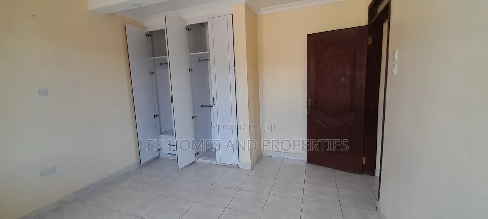 5bdrm Villa in NkaiMurunya for sale