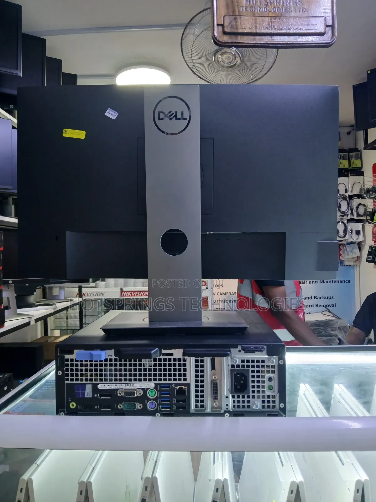Desktop Computer Dell OptiPlex 7040 8GB Intel Core i5 SSD 256GB