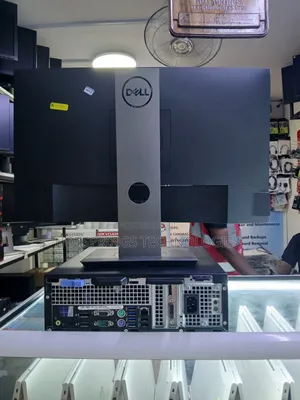 Desktop Computer Dell OptiPlex 7040 8GB Intel Core i5 SSD 256GB