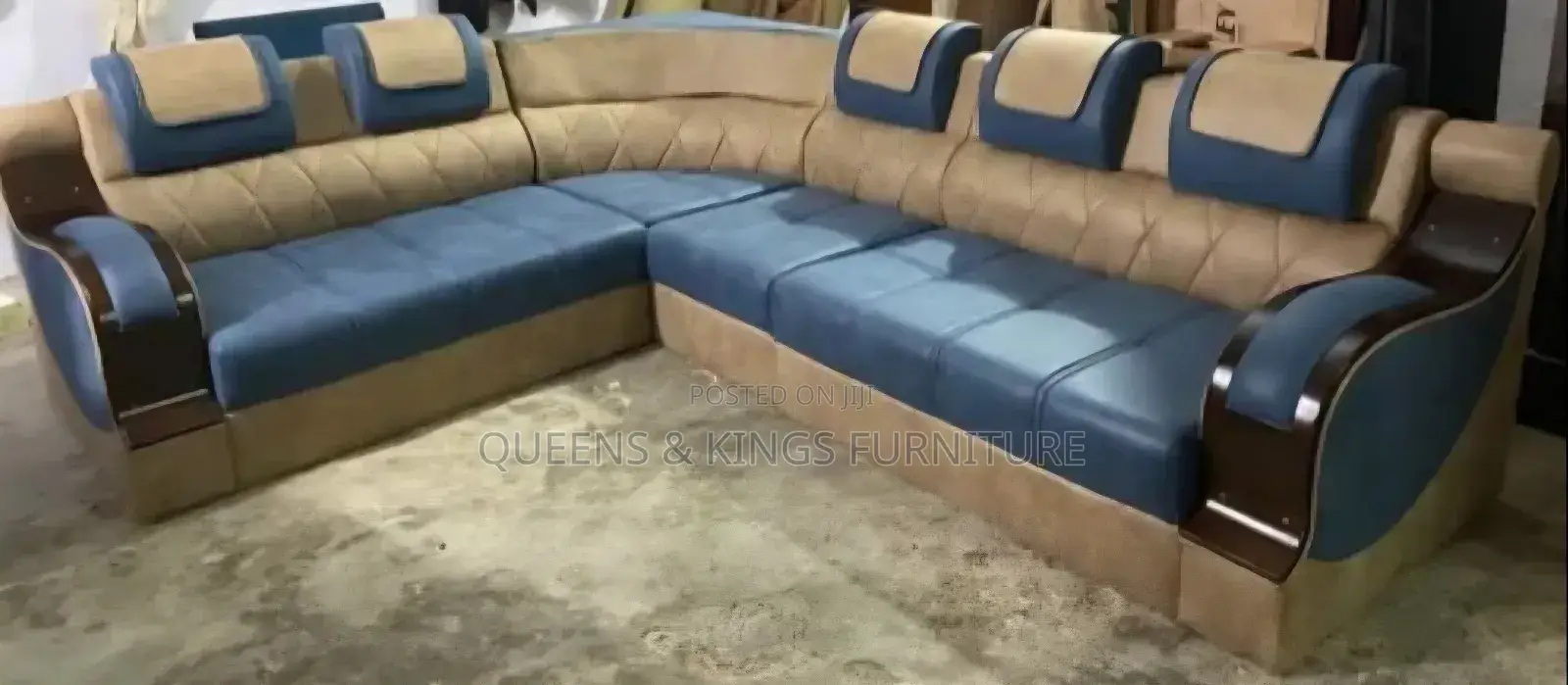 7 Seater Luxury Leather With Solid Mahogany Frame