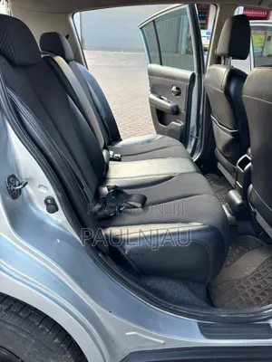 Nissan Tiida 2011 Gray