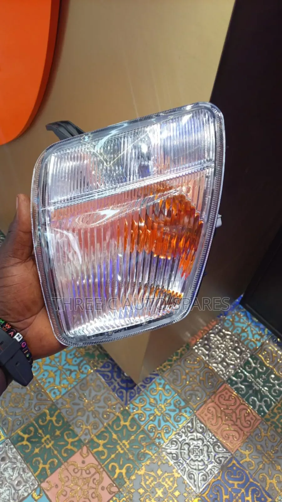 Townace Corner Lamp