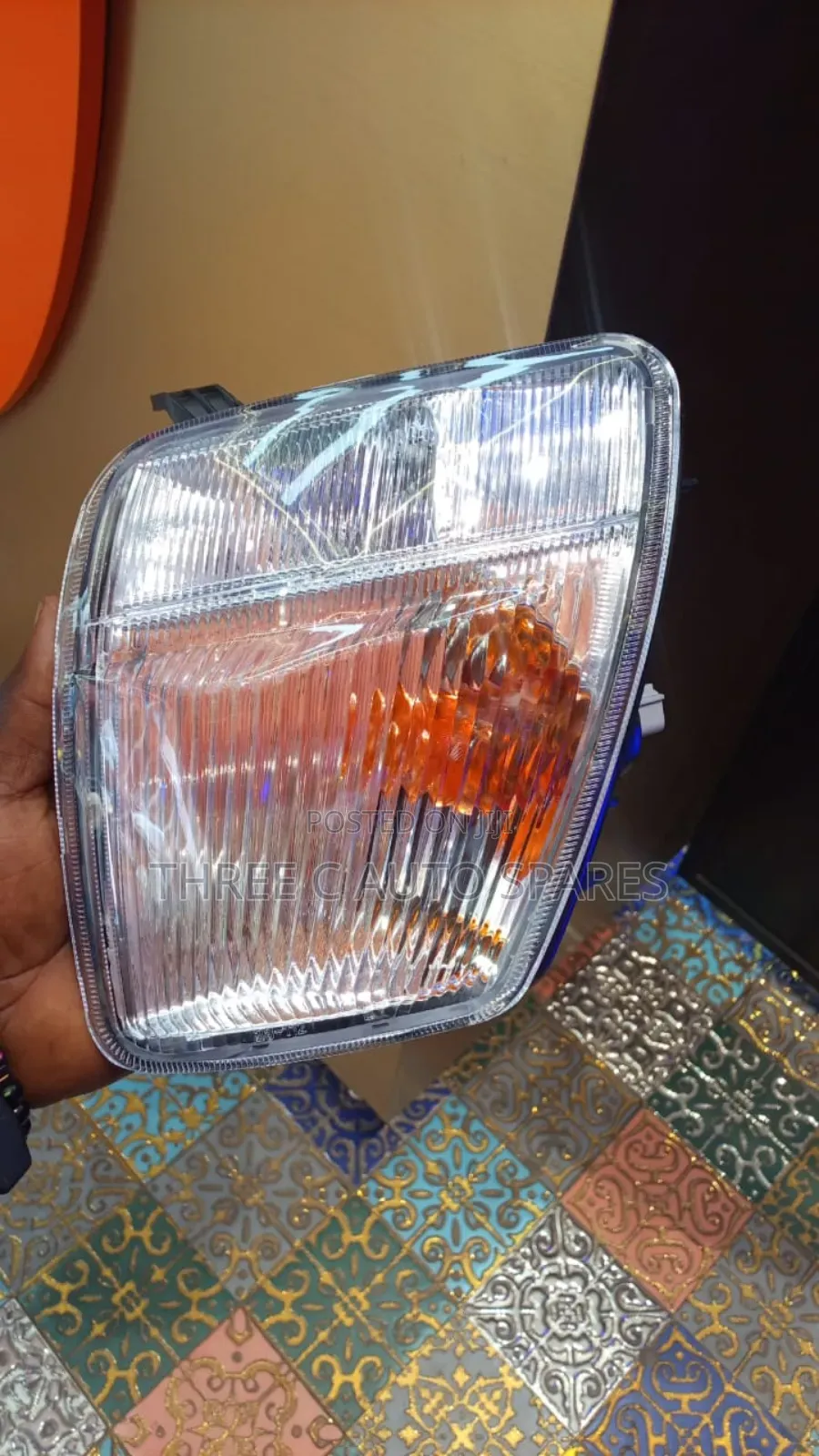 Townace Corner Lamp