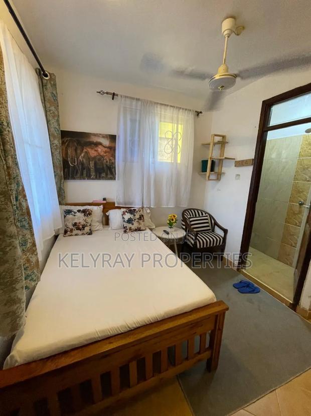 Studio Bamburi - thumbnail 12