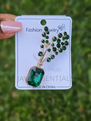Simple and Elegant Brooches