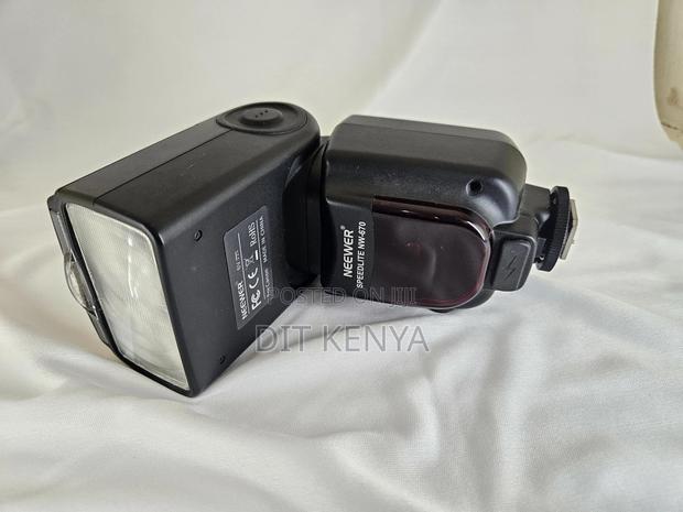 Neewer Nw-670 Speedlite Canon - thumbnail 2