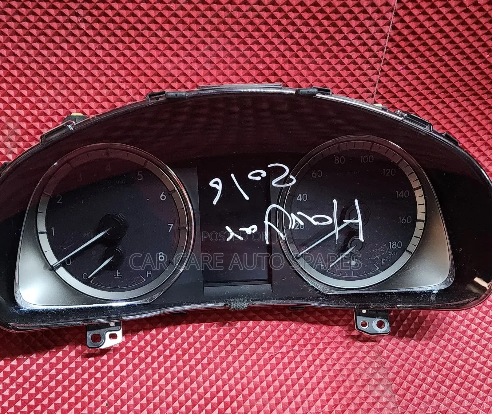 Dash Board Clock Toyota Harrier 2016