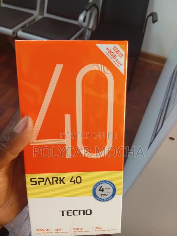 New Tecno Spark 40 128 GB Black - thumbnail 2
