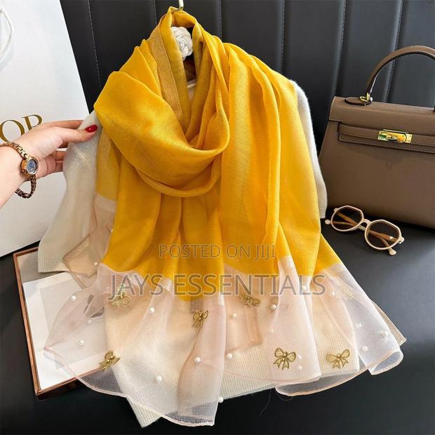 All Weather Scarfs With Pearl Details - thumbnail 9
